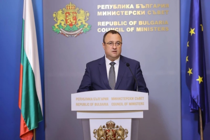 Регионалният министър поиска освобождаването на шефове в АПИ
