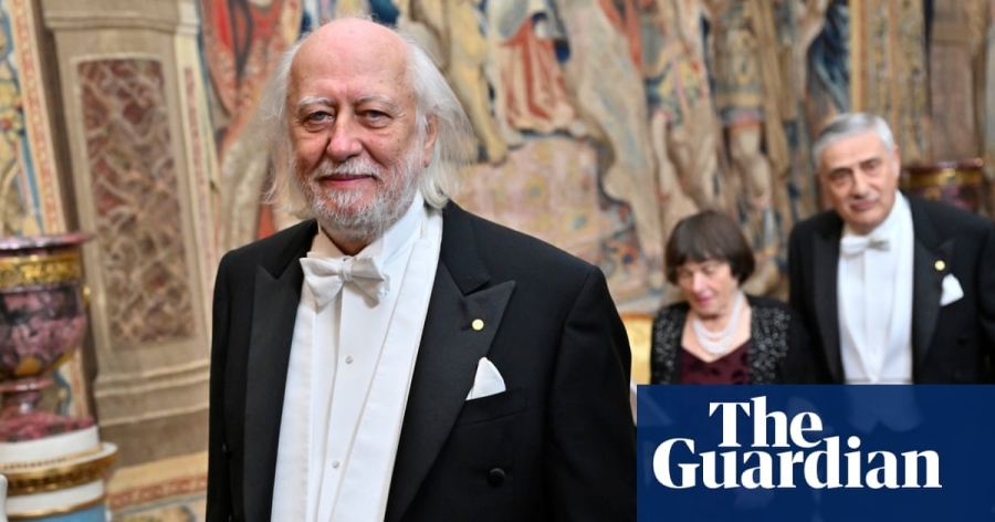 Унгарски писатели напускат страната заради враждебна среда