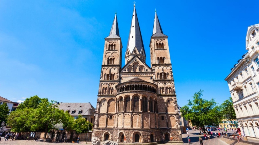 Защо Германия затваря църкви и каква е съдбата им