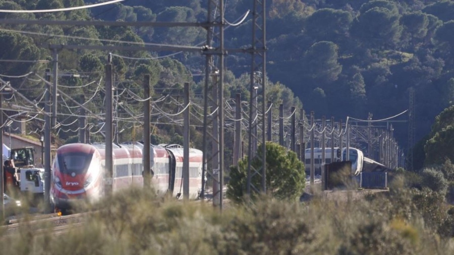 Броят на жертвите при влаковата катастрофа в Испания достигна 41 души към днес