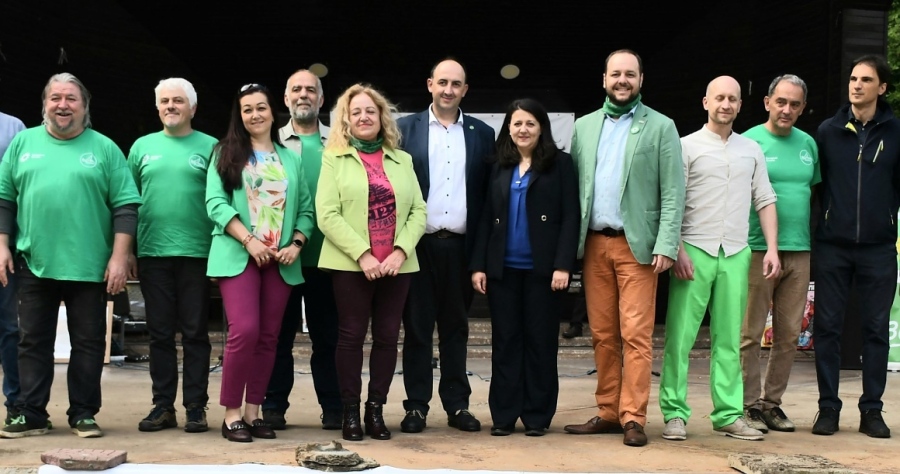 Активисти на Зелено движение и техни НПО са взели 56 млн. лв., за да броят птици, риби, диви кози и мечки