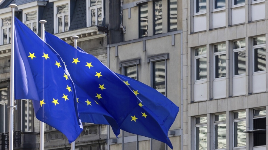 ЕК готви забрана за внос на руски петрол в съюза до края на годината