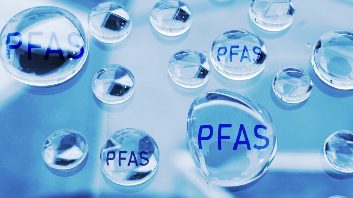 Великобритания започва кампания срещу вечните химикали в потребителски продукти и околната среда