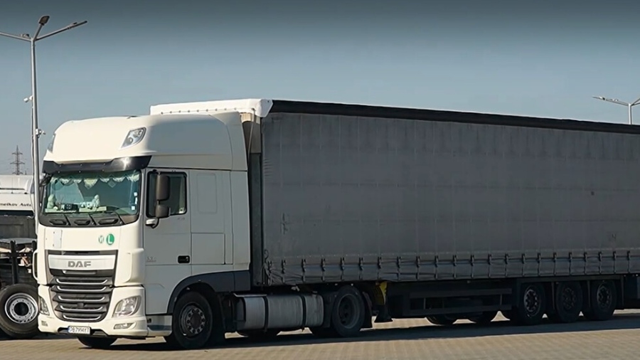 Скъпите горива свиват транспорта и вдигат цените на храните