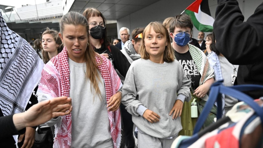 Десетки френски кораби тръгнаха от Марсилия към Газа