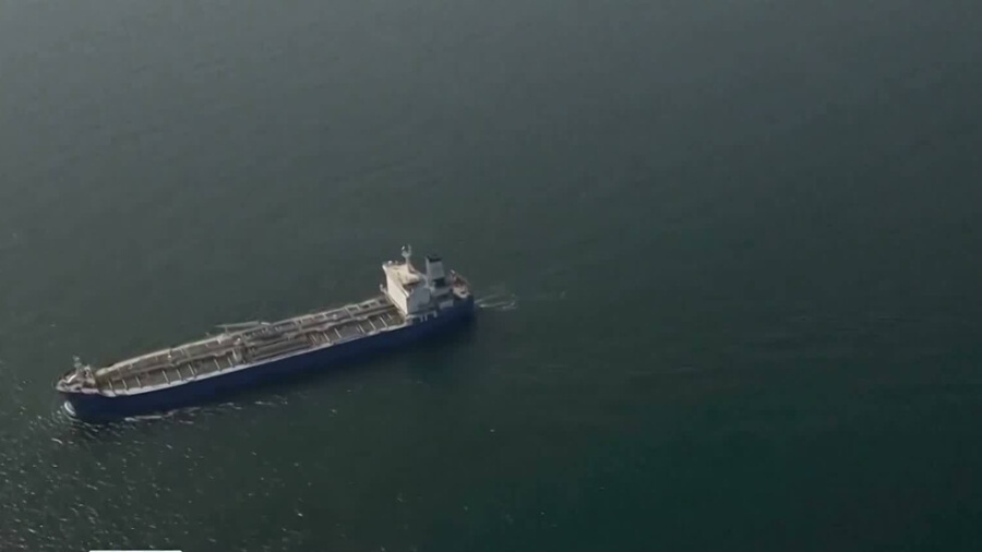 Иран отваря Ормузкия проток за търговски кораби