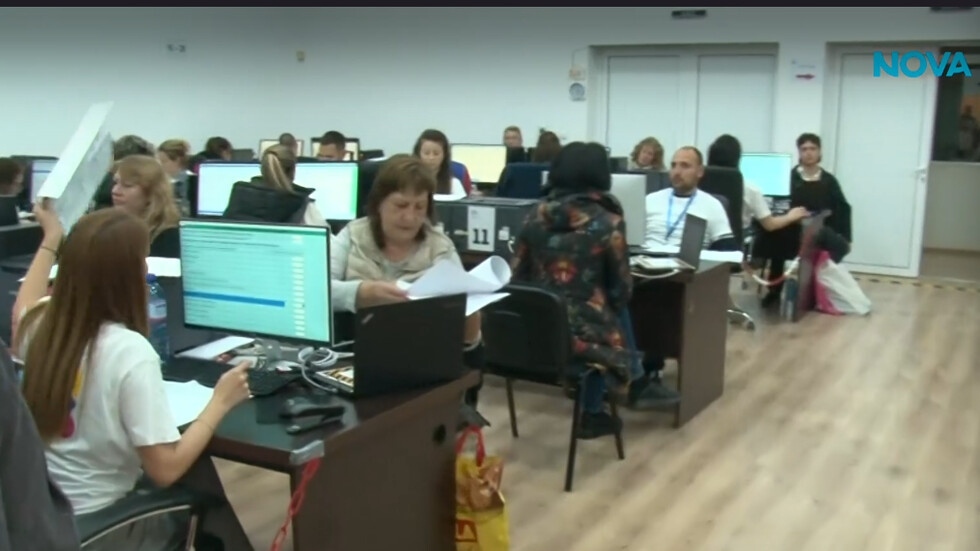 В Стара Загора обработиха над половината изборни протоколи