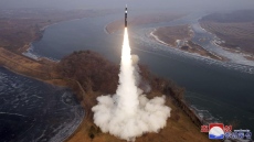 Индия изстреля първата частна орбитална ракета Викрам-1