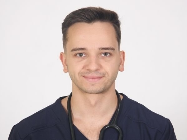 Д-р Марио Георгиев: Медицината изисква смирение
