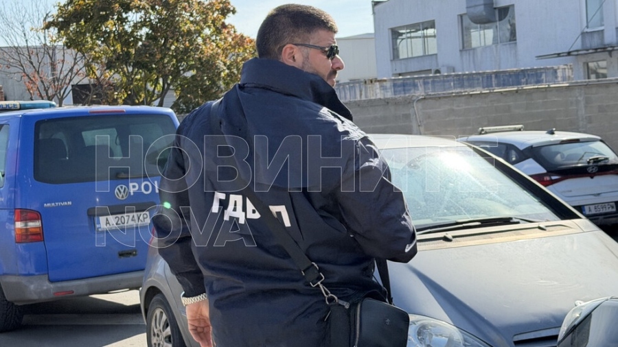 ГДБОП задържа десетки при акция в Бургас и Сунгурларе
