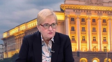 Пиргова: Кабинетът изпълнява ангажимента си за борба с корупцията