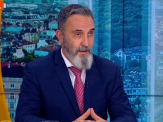 Проф. Давидов: В центъра на хирургията е пациентът